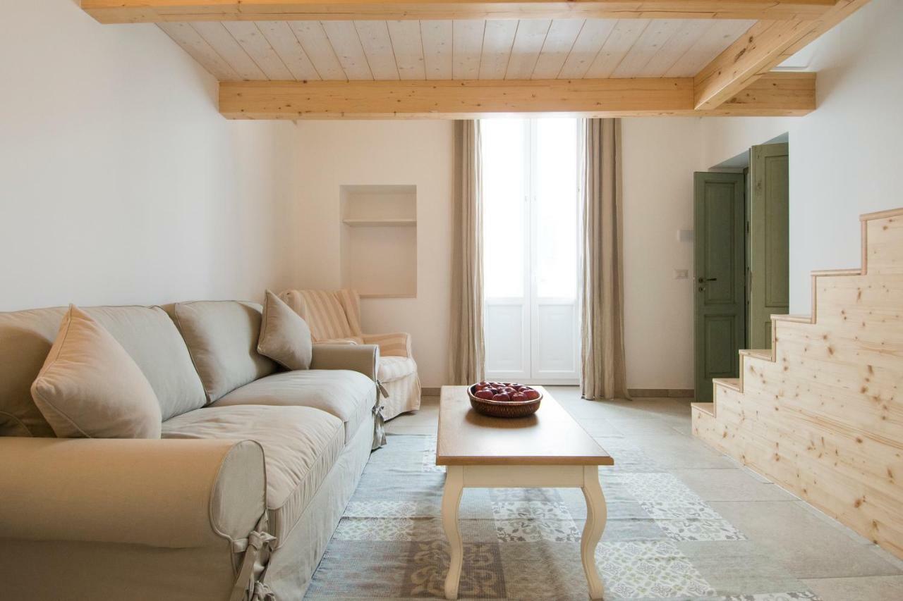 Dimora Via Vitti - Puglia Mia Apartments 莫诺波利 外观 照片
